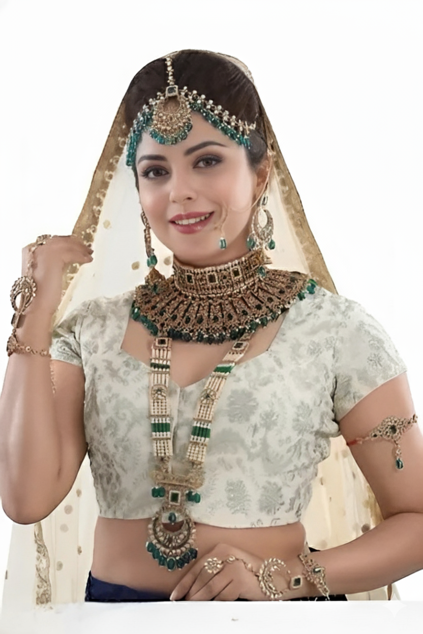 Exquisite Emerald & Pearl Bridal Jewelry Set JB 4035
