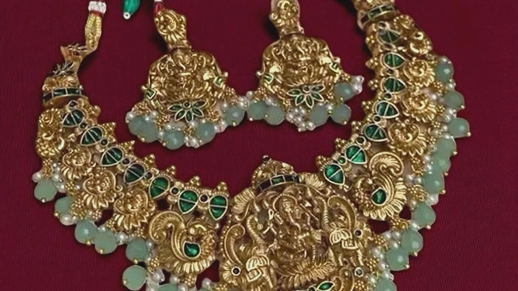 Emerald Glow" Antique Lakshmi Temple Jewelry Set